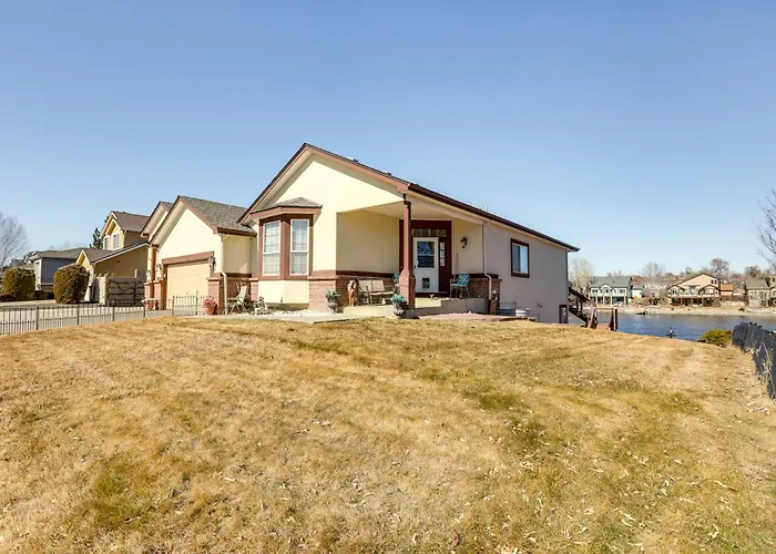 7 Mi To Dtwn Denver Lakefront Gem With Dock!