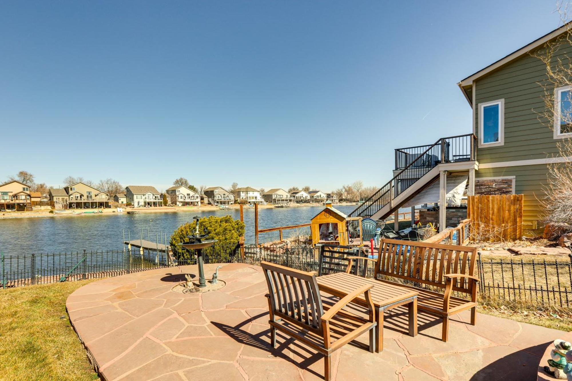 7 Mi To Dtwn Lakefront Gem With Dock! Denver