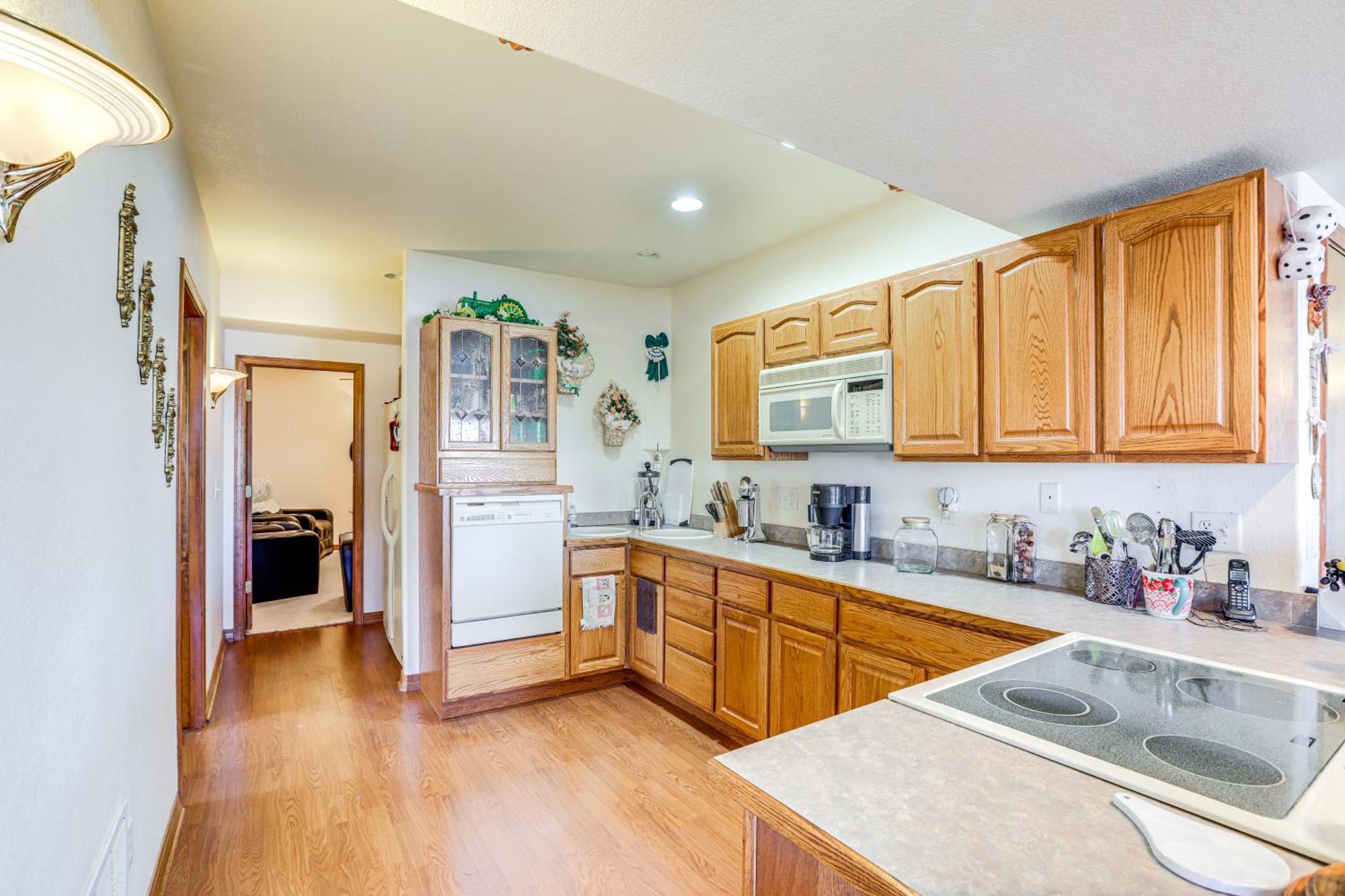 7 Mi To Dtwn Lakefront Gem With Dock! * Denver